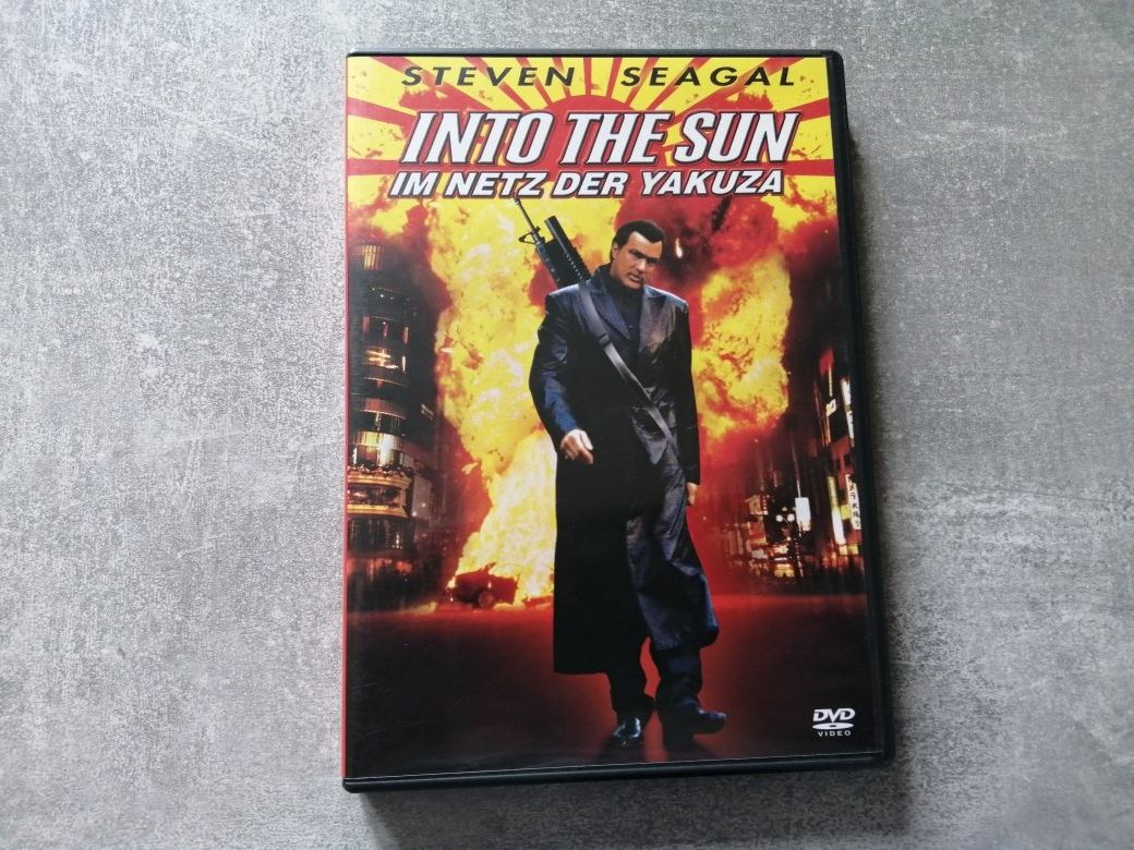 Alle DVDs: DVD: Into The Sun - Im Netz der Yakuza – Neu (gemäss Beschreibung) aus Altstätten SG von tollesauswolle