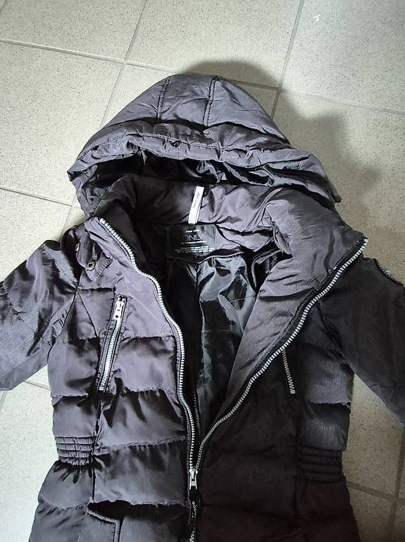 Only Jacken: Piumino invernale lungo da donna – Gebraucht aus Vacallo von for_Alessandra78 1