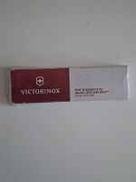 Couteau suisse Victorinox noir état neuf avec boîte