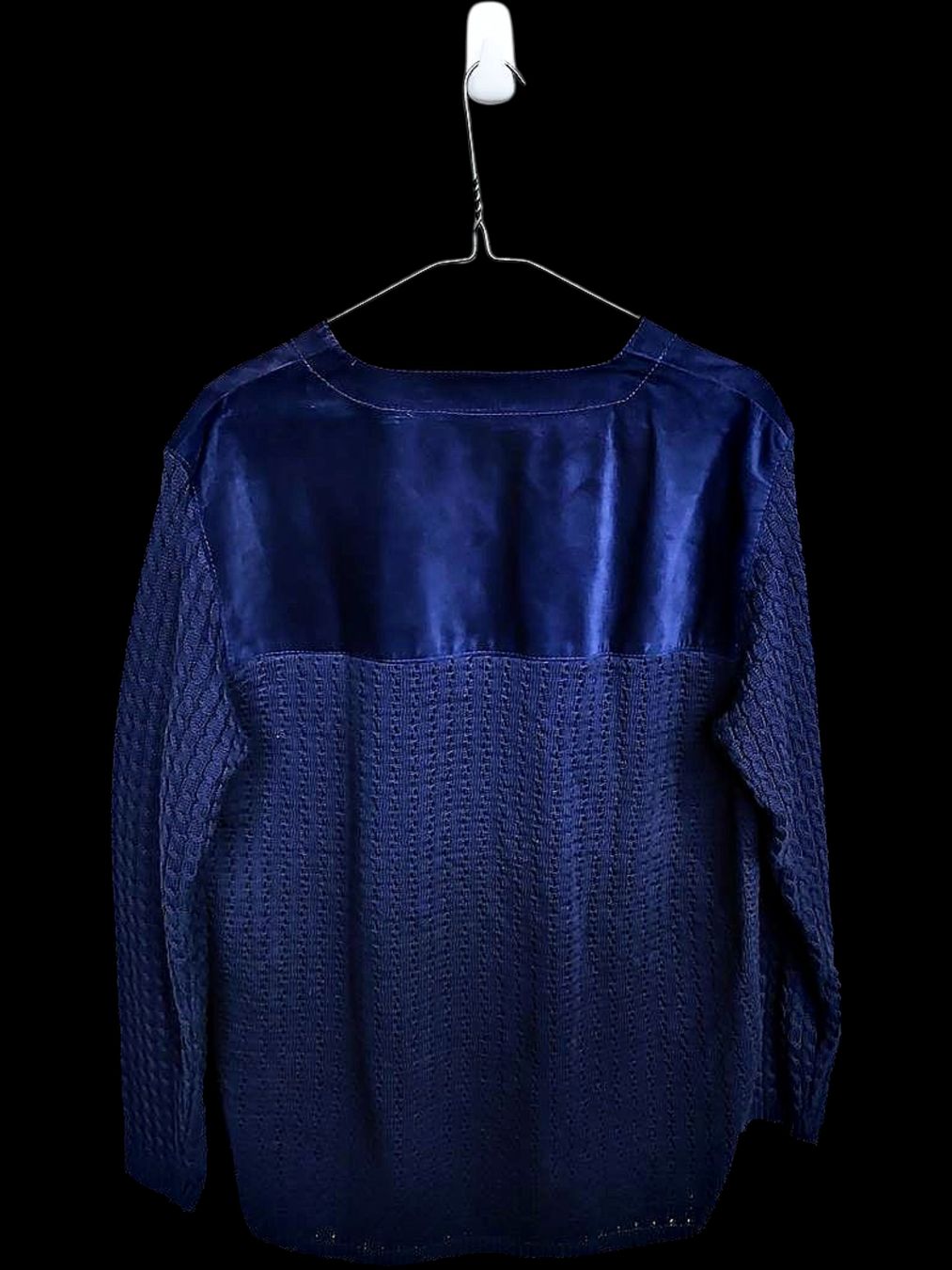 Maglioni & Felpe: Marineblauer V-Ausschnitt-Pullover mit Strukturmuster – Usato da Zug venduto da vinokilo 3
