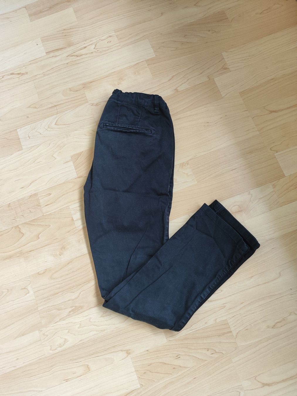 Pantaloni: Schwarze Chino Hose Gr. 146 – Usato da Seon venduto da Mandes1