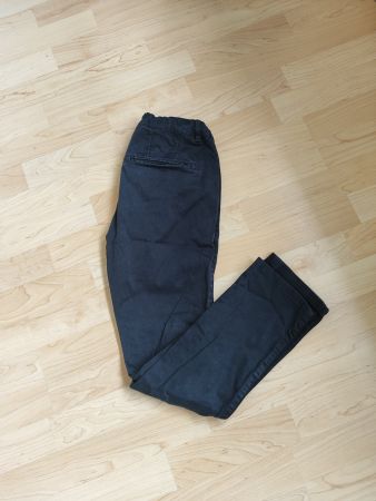 Schwarze Chino Hose Gr. 146