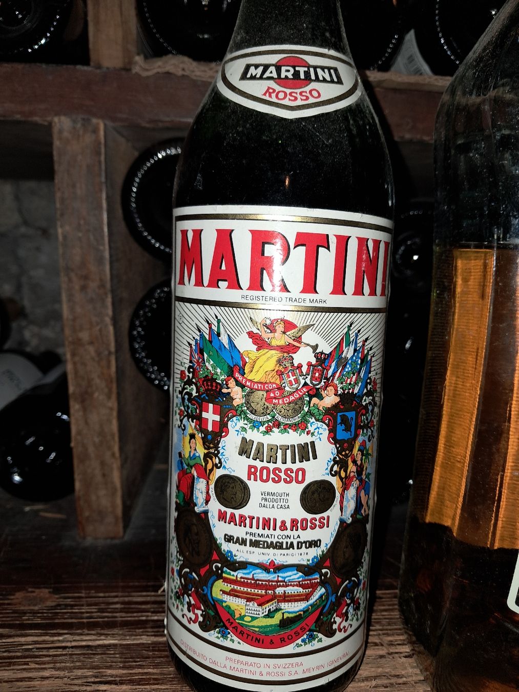 Martini Bevande alcoliche: Lot de 2 martini ouvert – Usato da Le locle venduto da juliensaran 1