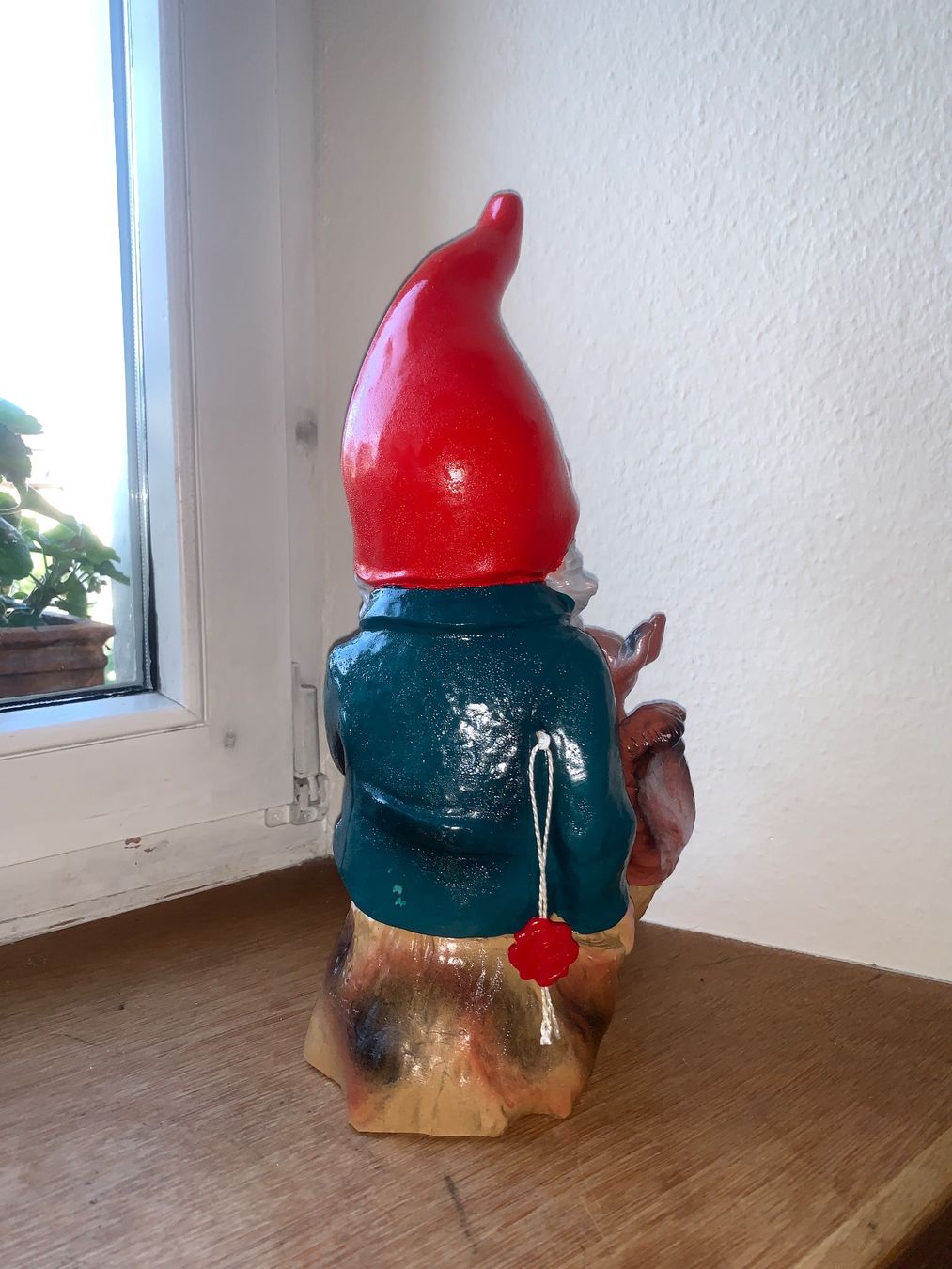 Statuette: Gartenzwerg mit Eichhörnchen v. Heissner Modell 986 – Usato da Richterswil venduto da Moii89 3