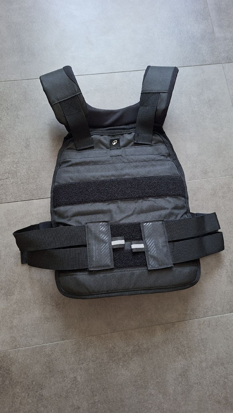 Poids & Haltères: Gewichtsweste 10kg – D'occasion à Kreuzlingen par mic_m695