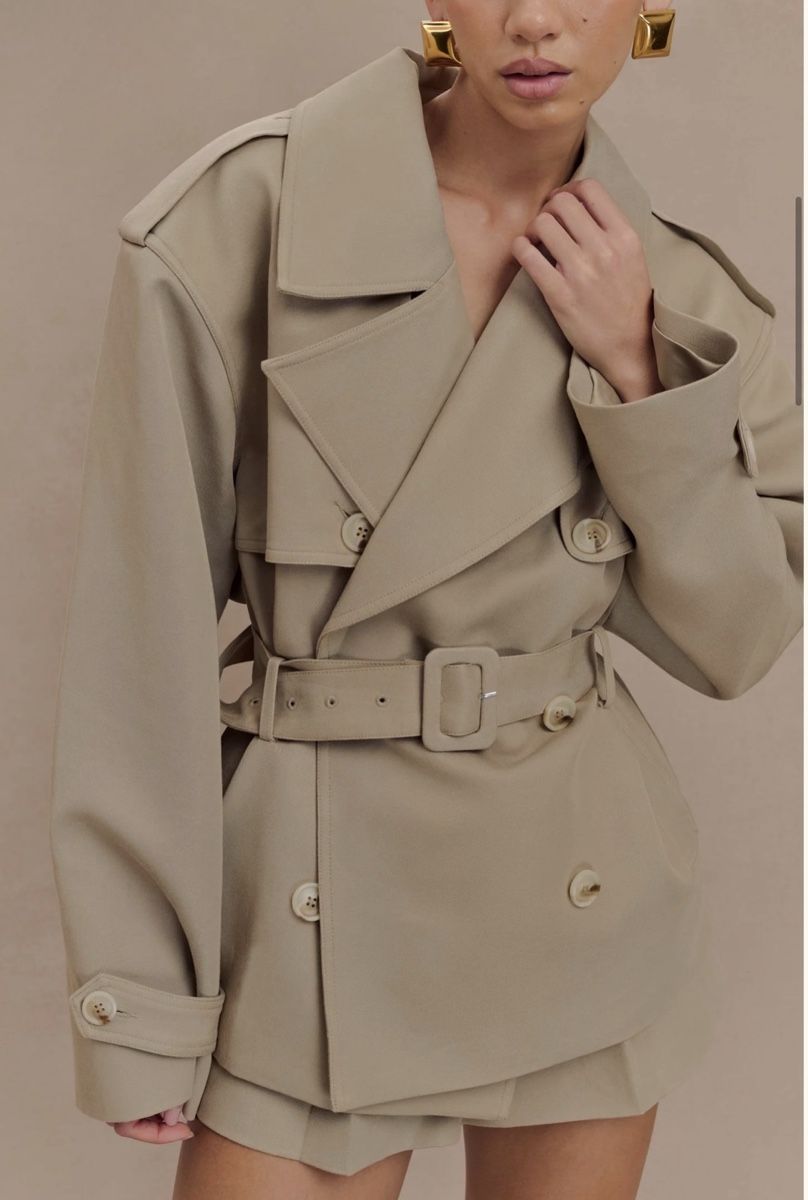 Cappotti: Meshki Trenchcoat – Usato da Neuhausen venduto da ann_t9kn