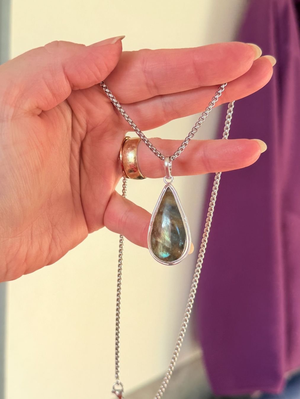 Catenine: Collier Labradorite  - Élégant bijou! – Nuovo e nell'imballaggio originale da Genève venduto da AGBERG 1