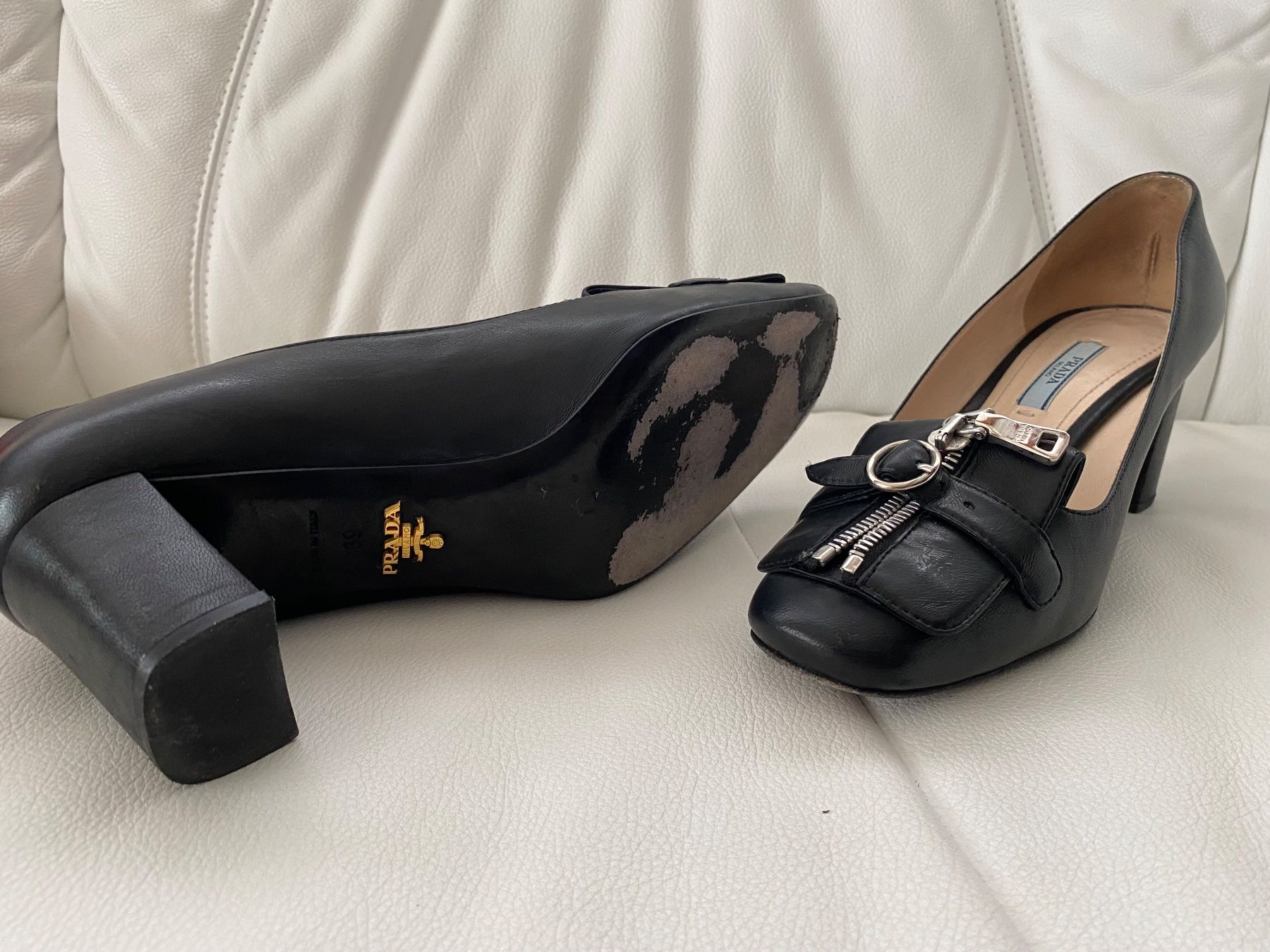 Prada Scarpe da donna: Pumps schwarz Leder Grösse 39 Marke PRADA – Usato da Appenzell Meistersrüte venduto da zongabolla 3