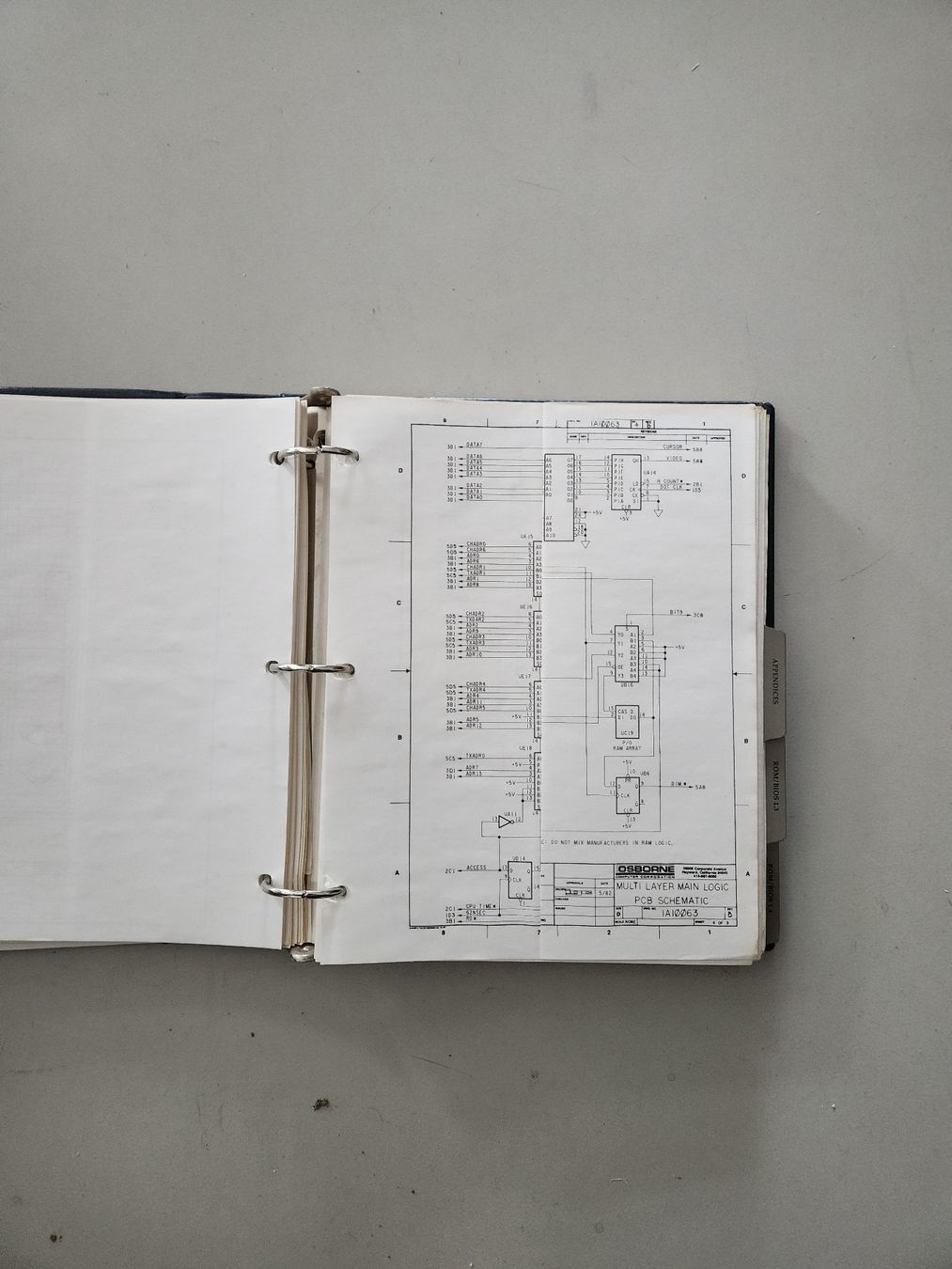 PC: Technical Manual Osborne 1 – Usato da Glattpark (Opfikon) venduto da Clori 2
