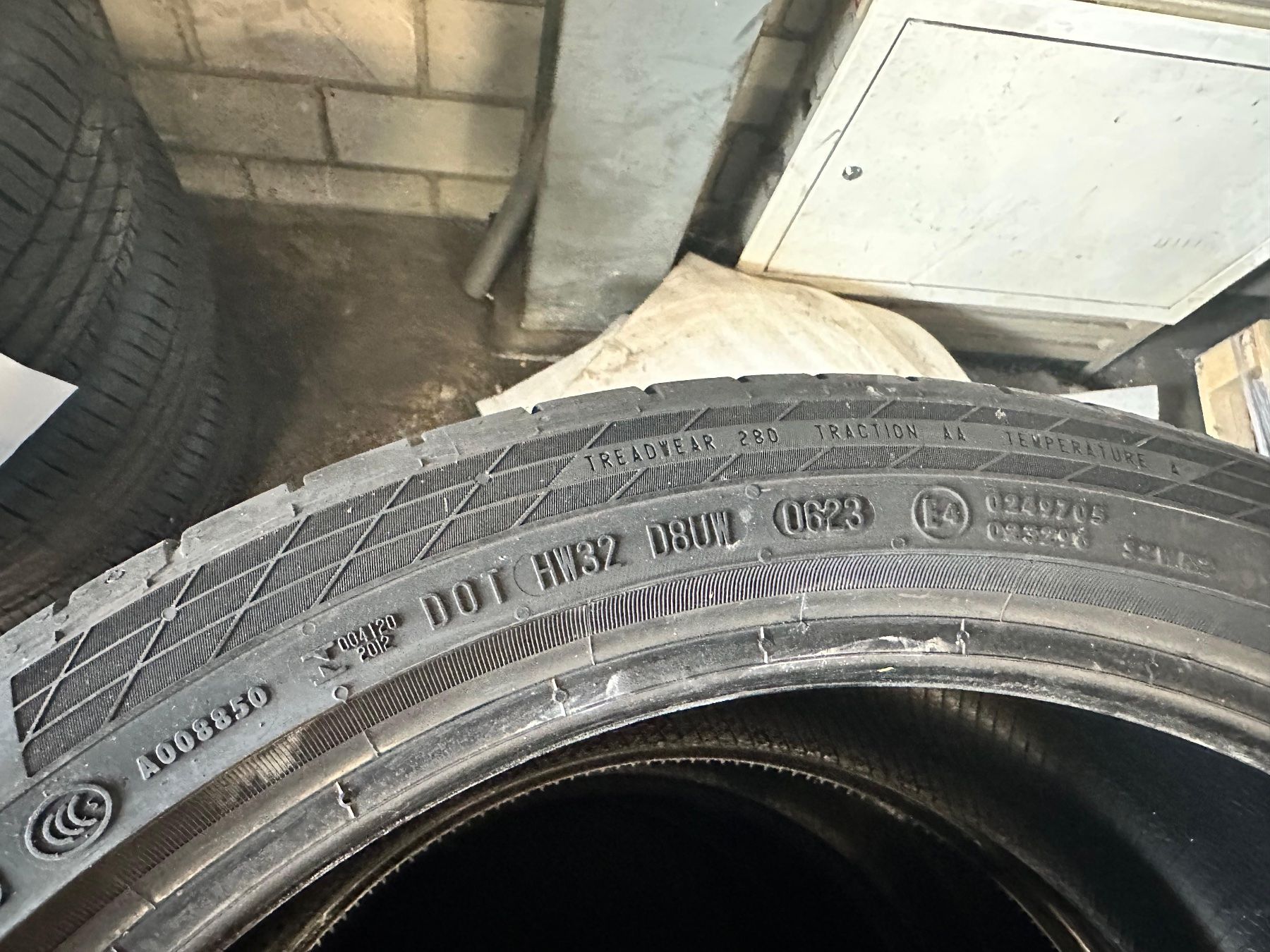Continental Pneumatici & Ruote complete: Sommerpneu 255/35 ZR 19 – Usato da Bellach venduto da S.Kyra 2