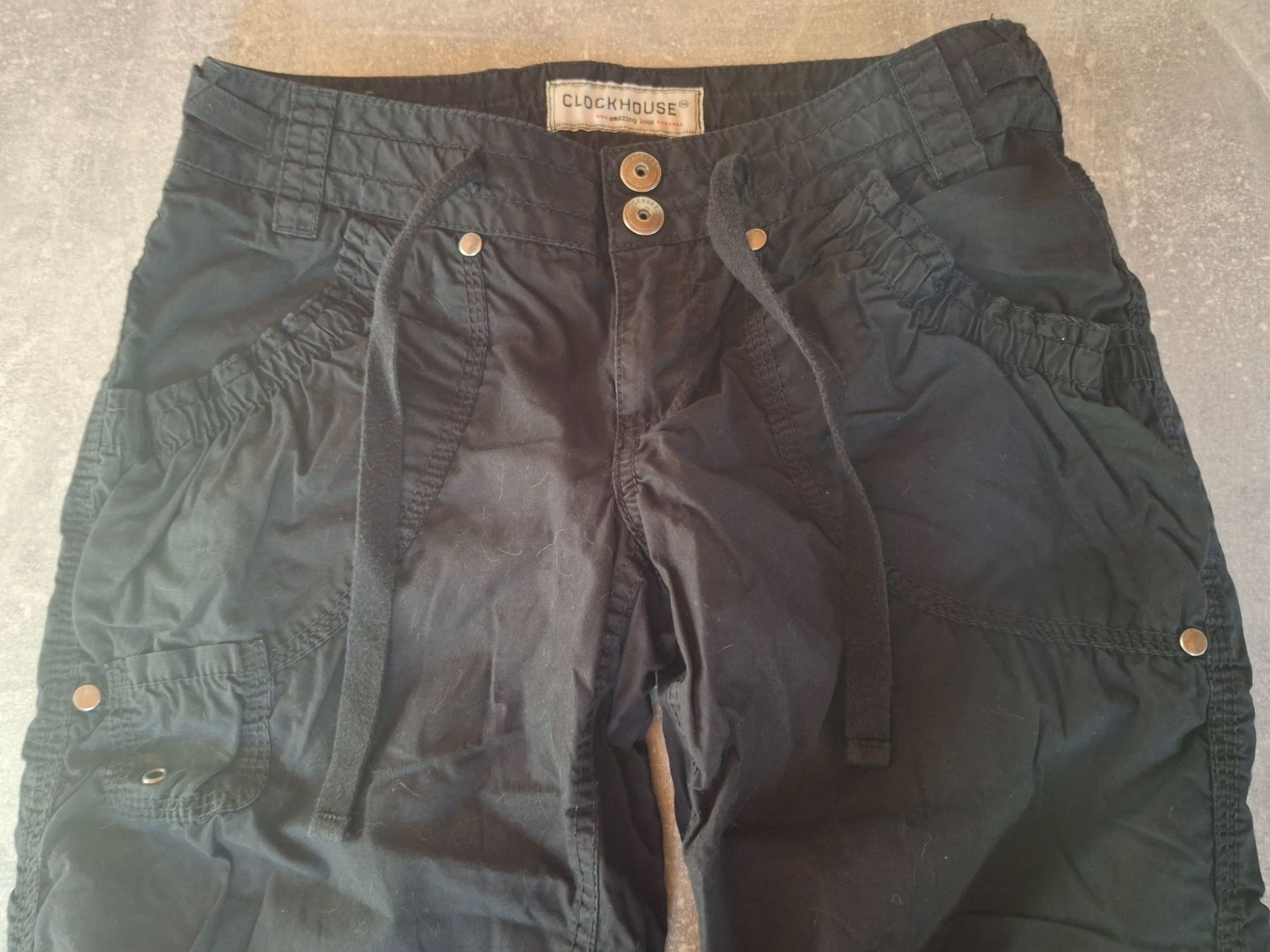 C&A Pantaloni: Short taille 34 marque C&A 100% coton – Usato da Villiers venduto da san_jn5w 2