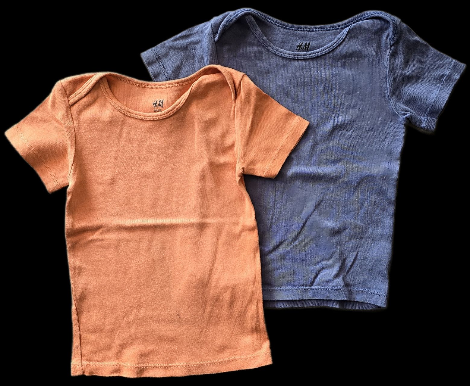 H&M Camicie, T-shirt & Polo: 2 Stk H&M T-Shirts, Gr. 86, Sommer – Usato da Teufenthal AG venduto da thuzsu