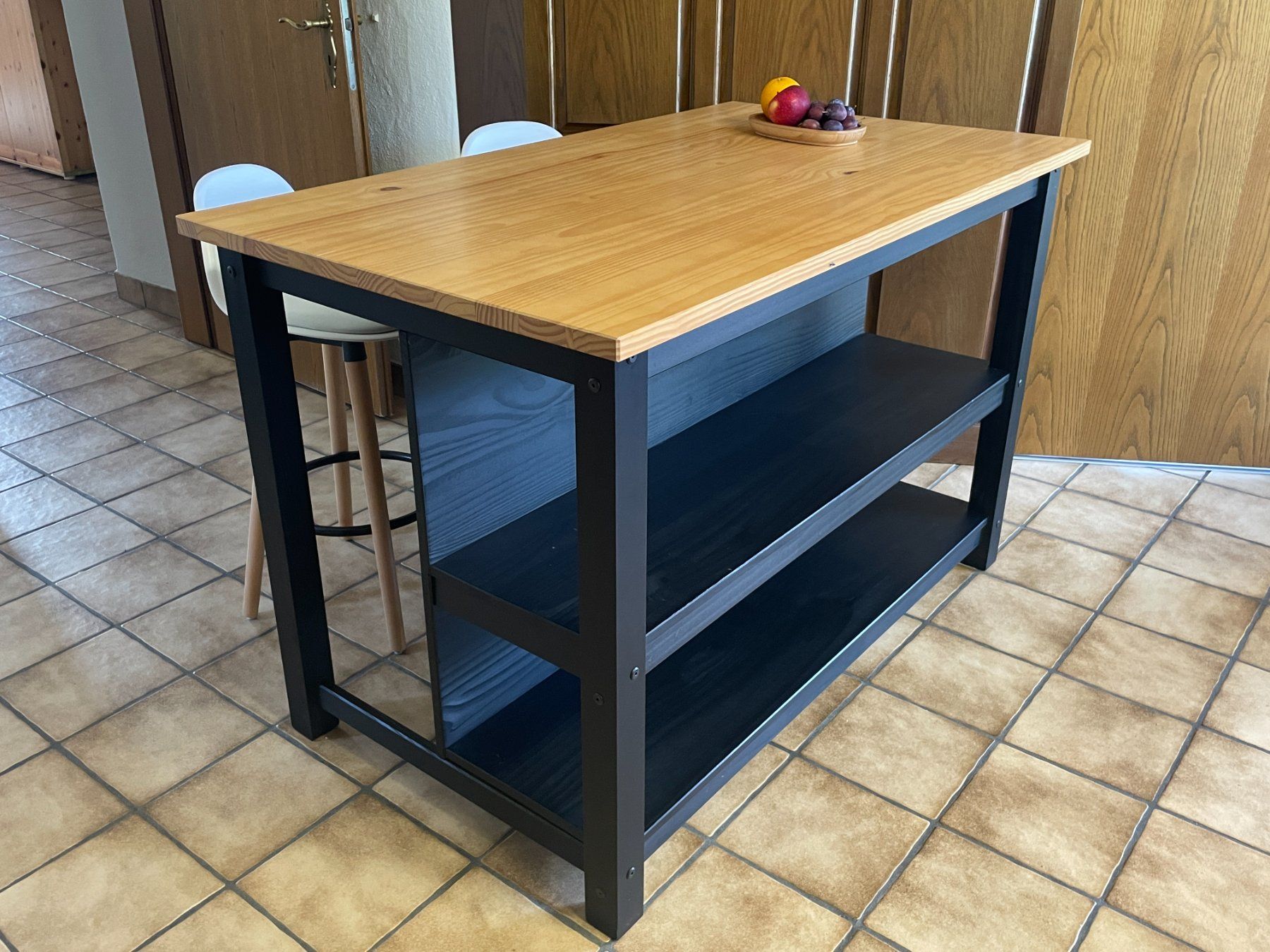 Cucine complete: Kücheninsel – Usato da Schmerikon venduto da die_8b8m