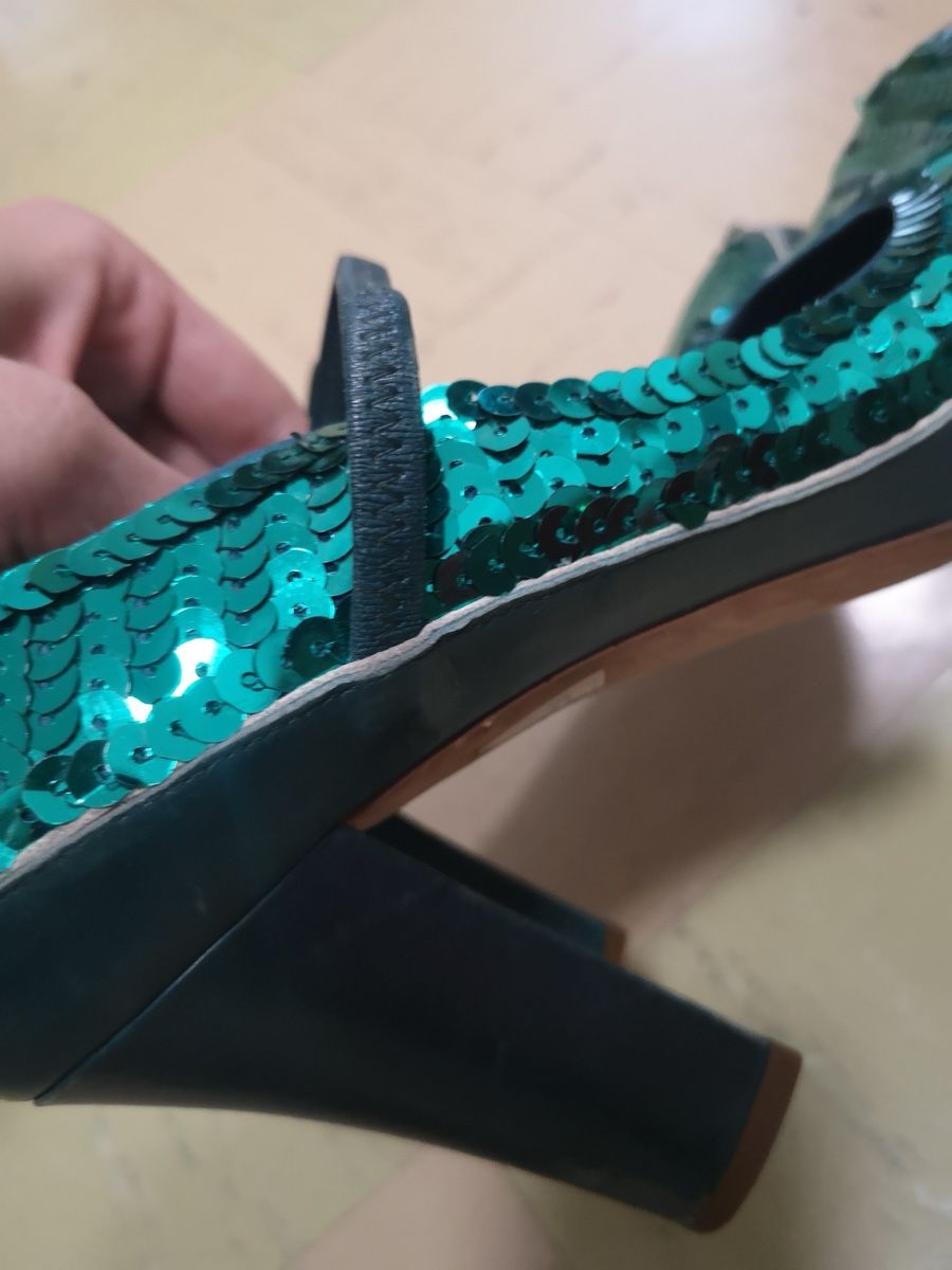 Marc Jacobs Damenschuhe: Marc Jacobs Vintage Pumps 2000s – Gebraucht aus Bern von LoveVintageY2K 2