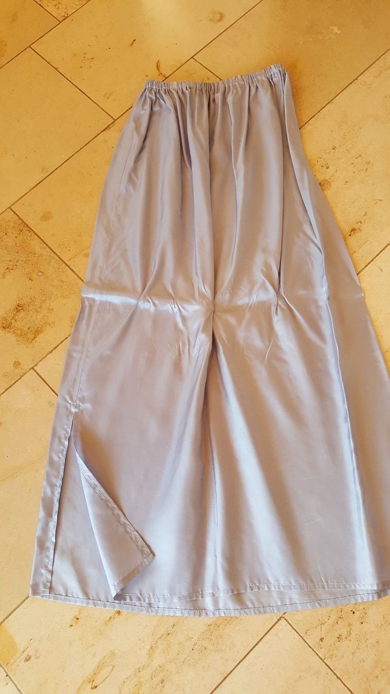Vestiti: Vintage Ball- oder Brautführerinnenkleid/Tasche – Usato da Hondrich venduto da Ebro01 4