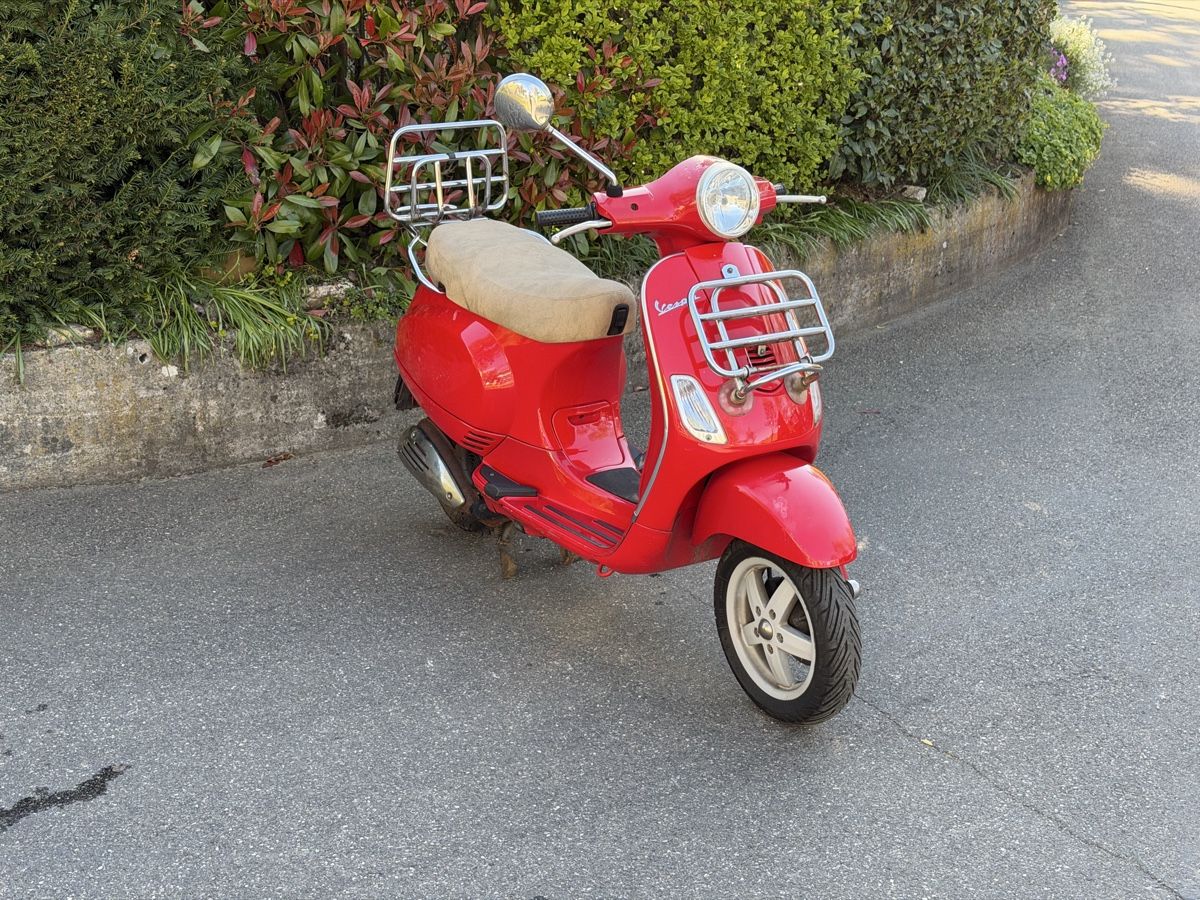 Piaggio Strada: PIAGGIO Vespa IX 125 – Usato da Zullwil venduto da Autocentersalii 2