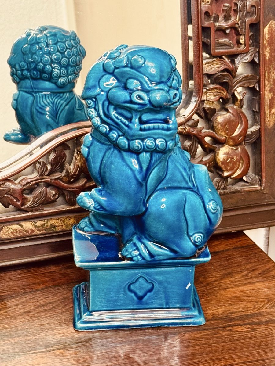 Figuren: Antique Chinese Blue Ceramic Foo Dog Lion temple lowe – Gebraucht aus Zuerich von EMANUELEFEDERICO