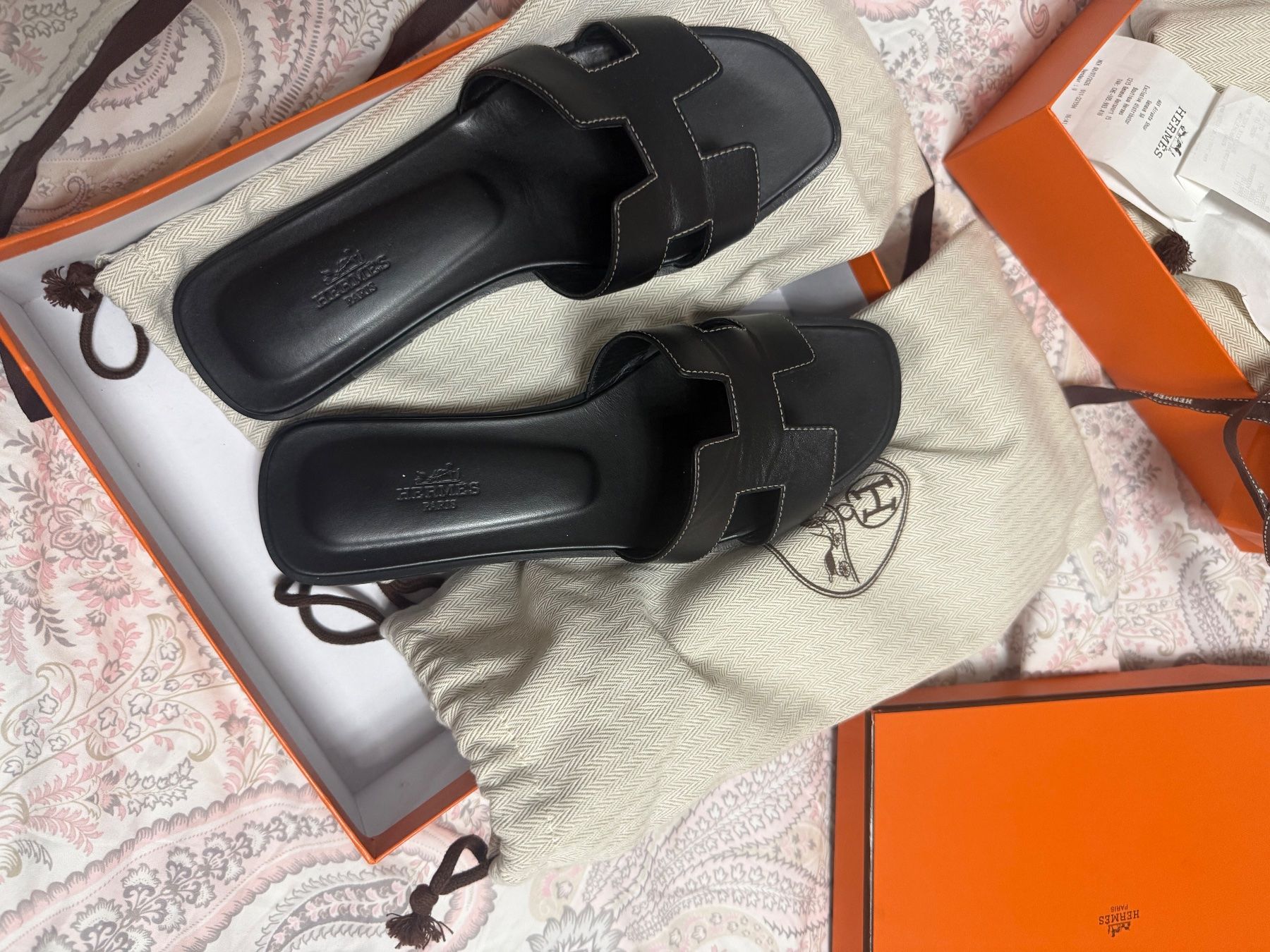 Hermès Chaussures femmes: Hermes Oran 39.5 – D'occasion à St-leonard par Lilliii 5