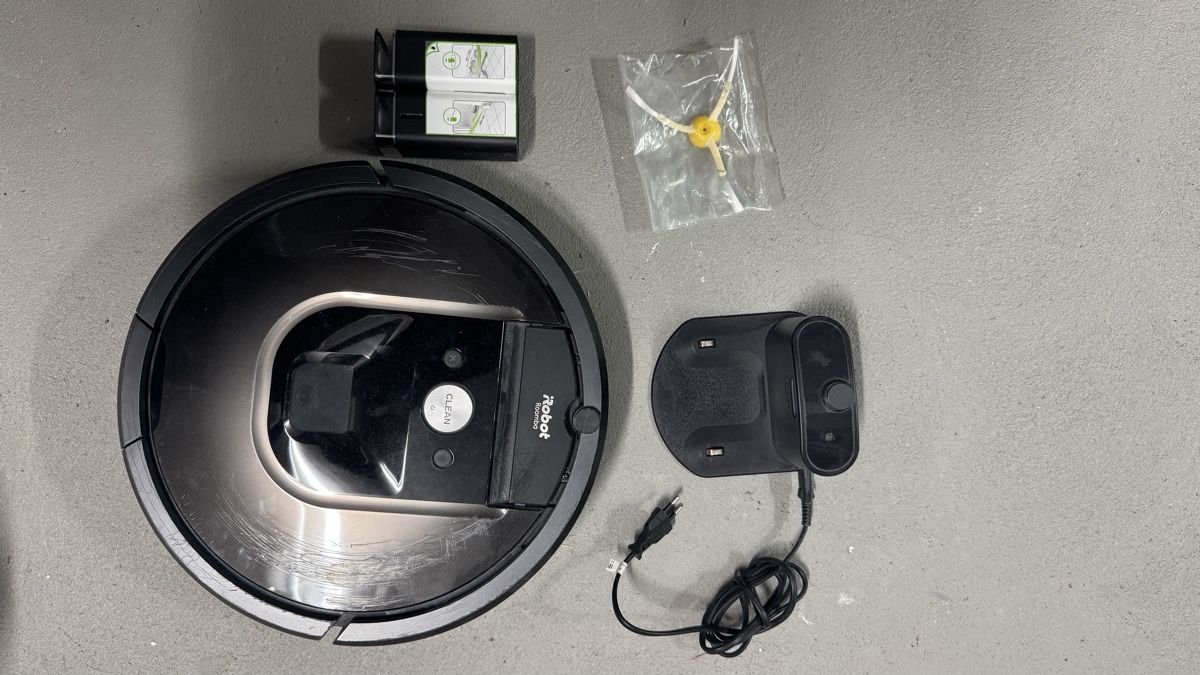 Irobot Aspirapolveri & Accessori: Roomba 980 – Usato da Zürich venduto da mar_v6k7