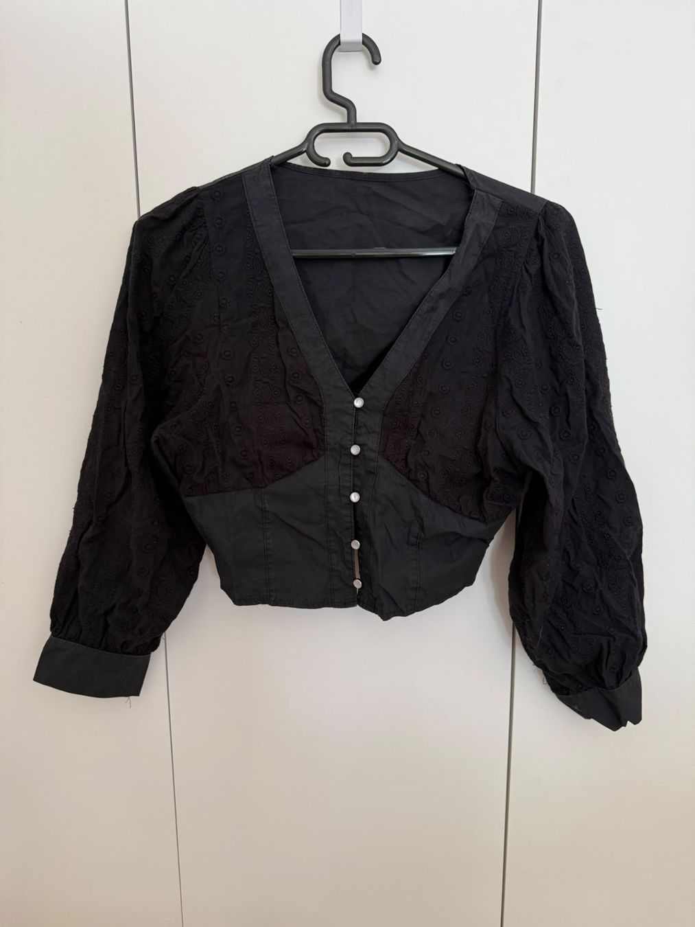 Camicette: Damen Bluse schwarz mit Knopfleiste – Nuovo (secondo la descrizione) da Fällanden venduto da ala_k7vk