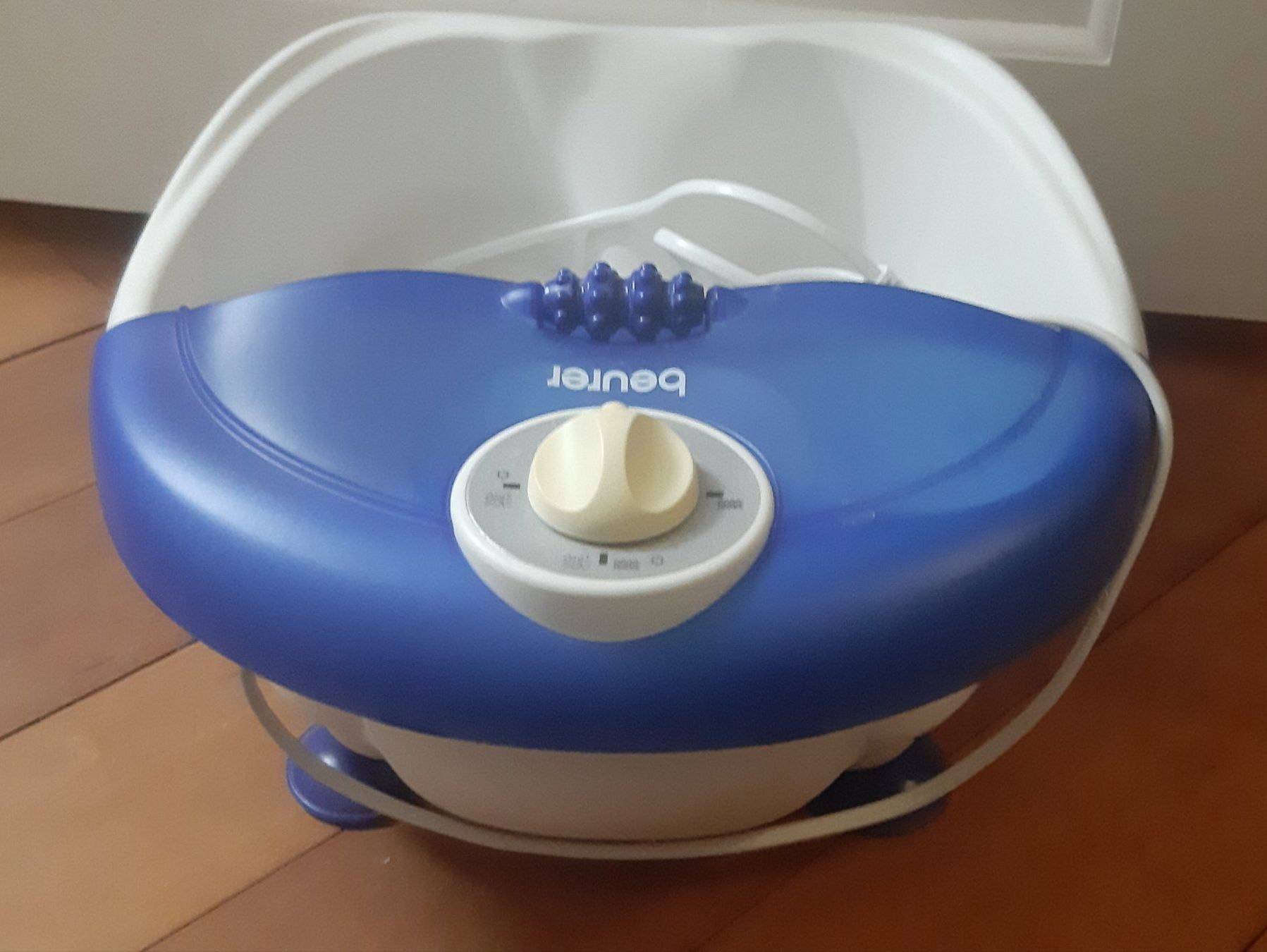 Beurer Dispositivi per massaggi: Massage Spa Fussbad NEU! – Nuovo e nell'imballaggio originale da Zürich venduto da Venecia25 1