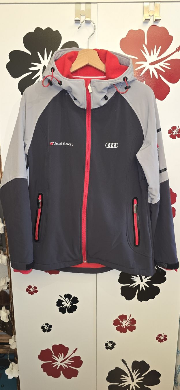 Giacche: Audi Softshelljacke Damen – Usato da Blankenburg venduto da mha_8rm9