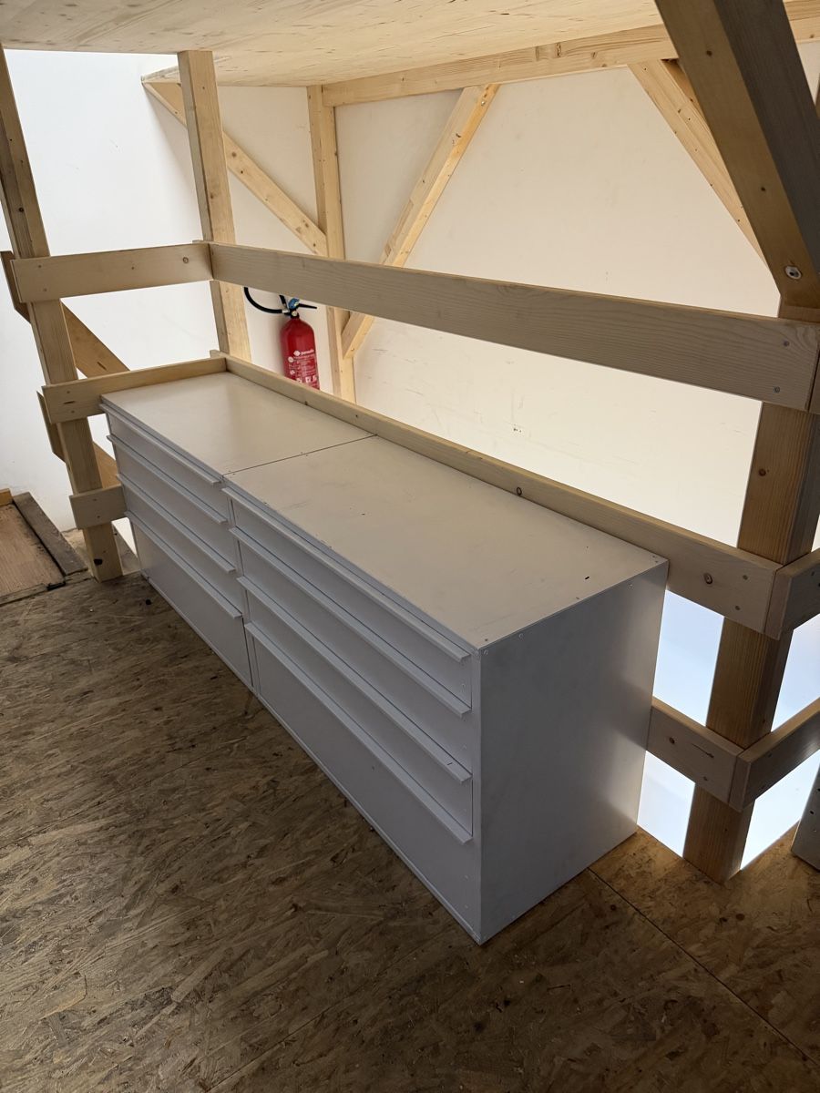 Armoires: Caisson/meuble de rangement  – D'occasion à Roche VD par sel_56nf