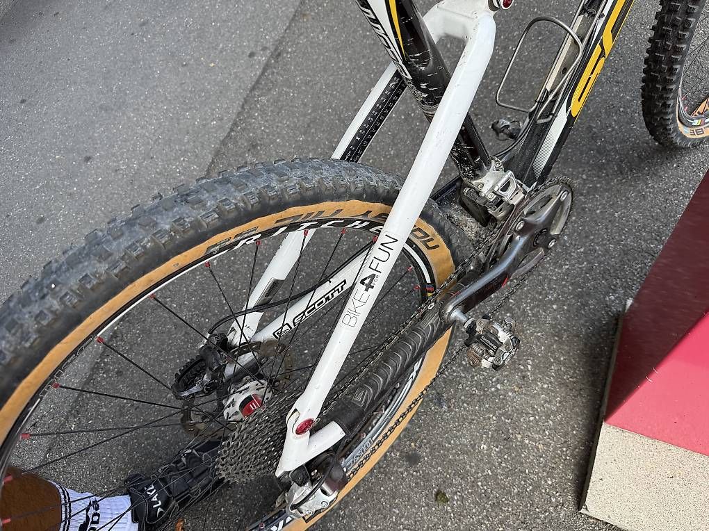 Velos: Scott Spark MTB – Gebraucht aus Tann von pucho14 3