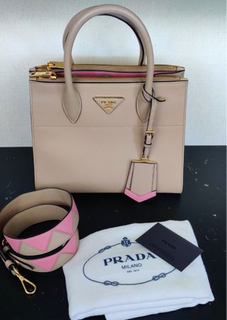 PRADA PARADIGME SAFFIANO STYLISH LEATHER BAG TOP