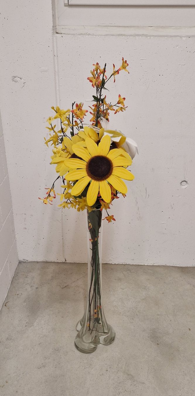Bicchieri: Sonnenblumen-Strauss im Glas-Vase, Deko – Usato da Niederlenz venduto da scotti2000