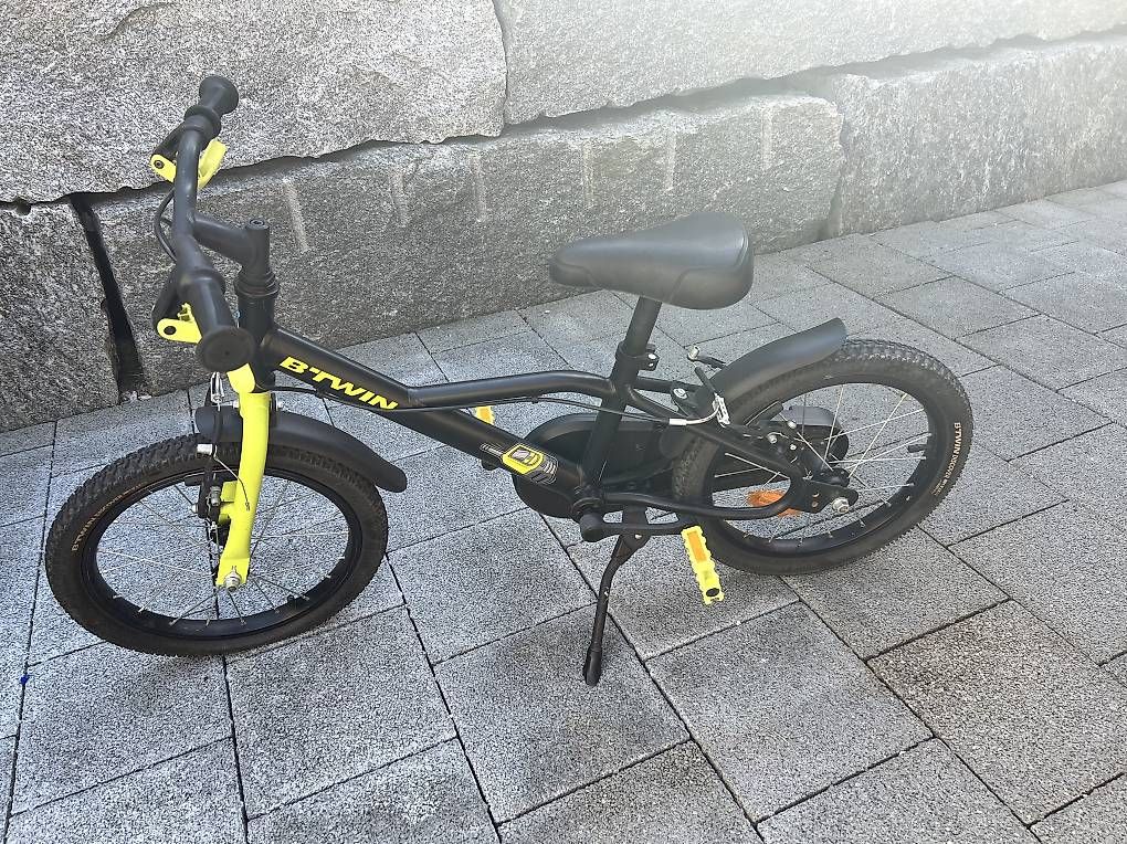 Biciclette: Kinderfahrrad 16" – Usato da Emmetten venduto da choicy123