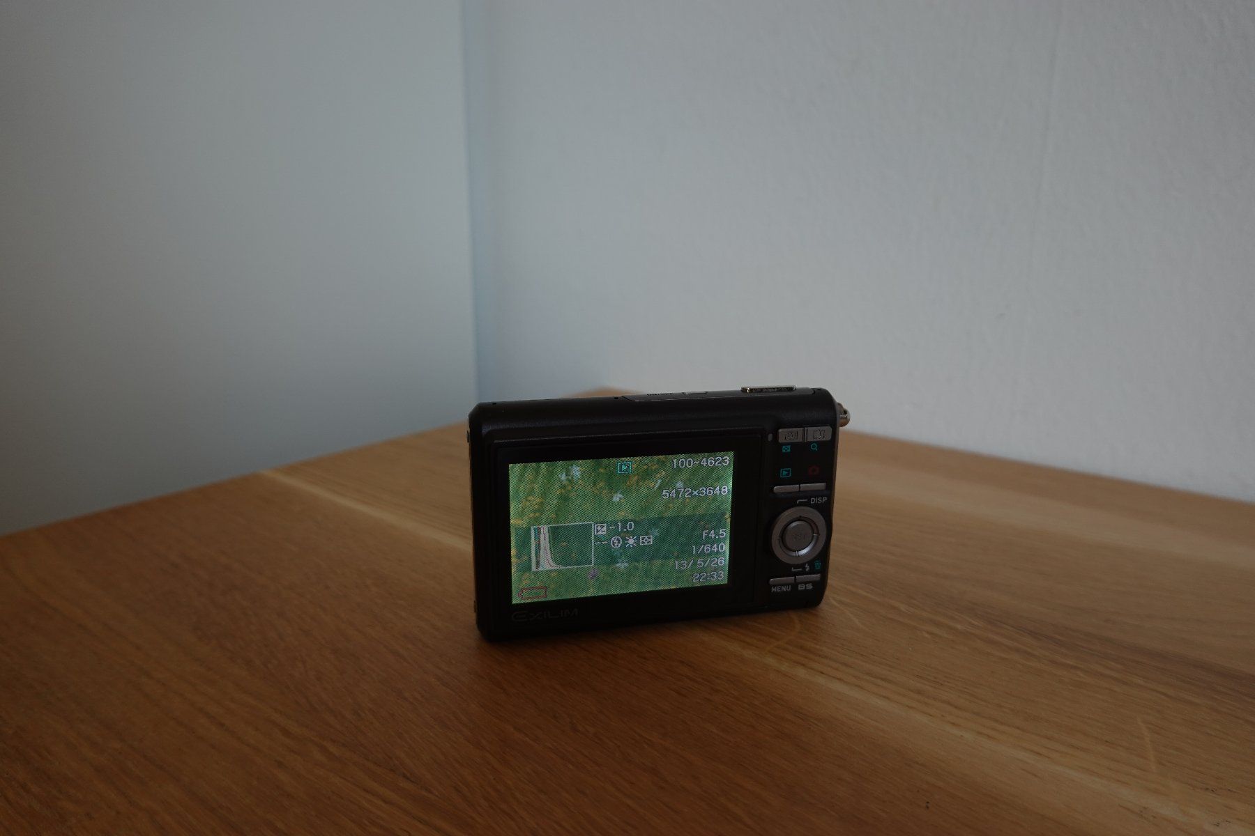 Casio Fotocamera: Casio Exilim EX-Z75 - Schwarz – Usato da Fribourg venduto da mar_9vlt 6