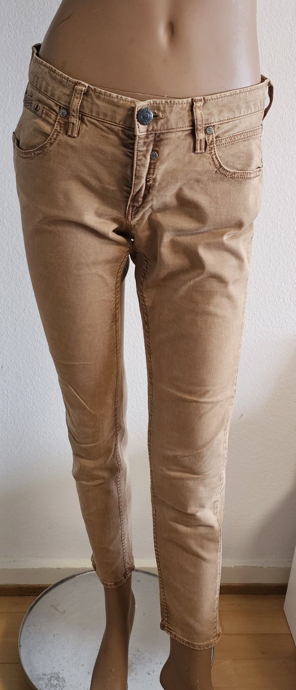Herrlicher Jeans: Herrlicher Damen Jeans Touch Slim, Grösse 29 – Usato da Basel venduto da Allerlei-Basel