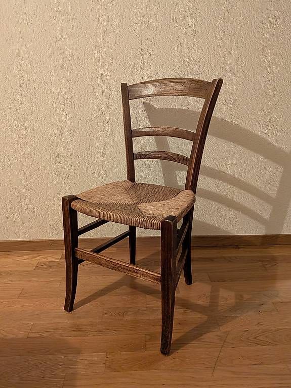 Stühle: 3 Holzstuhl mit Rattan Sitzfläche – Gebraucht aus Zürich von ben_5pkm