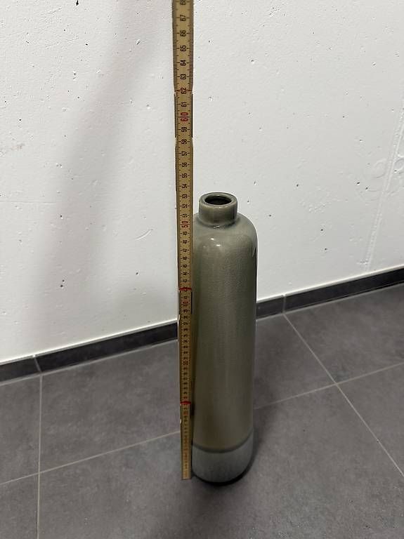 Vasen & Gefässe: Grosse Vase in grau/grün – Gebraucht aus Aarburg von nic_8jr7 1