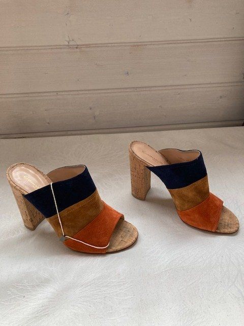 Gianvito Rossi Scarpe da donna: Mules 3 couleurs Gianvito Rossi 38 – Nuovo e nell'imballaggio originale da Bursins venduto da Mr1968 6
