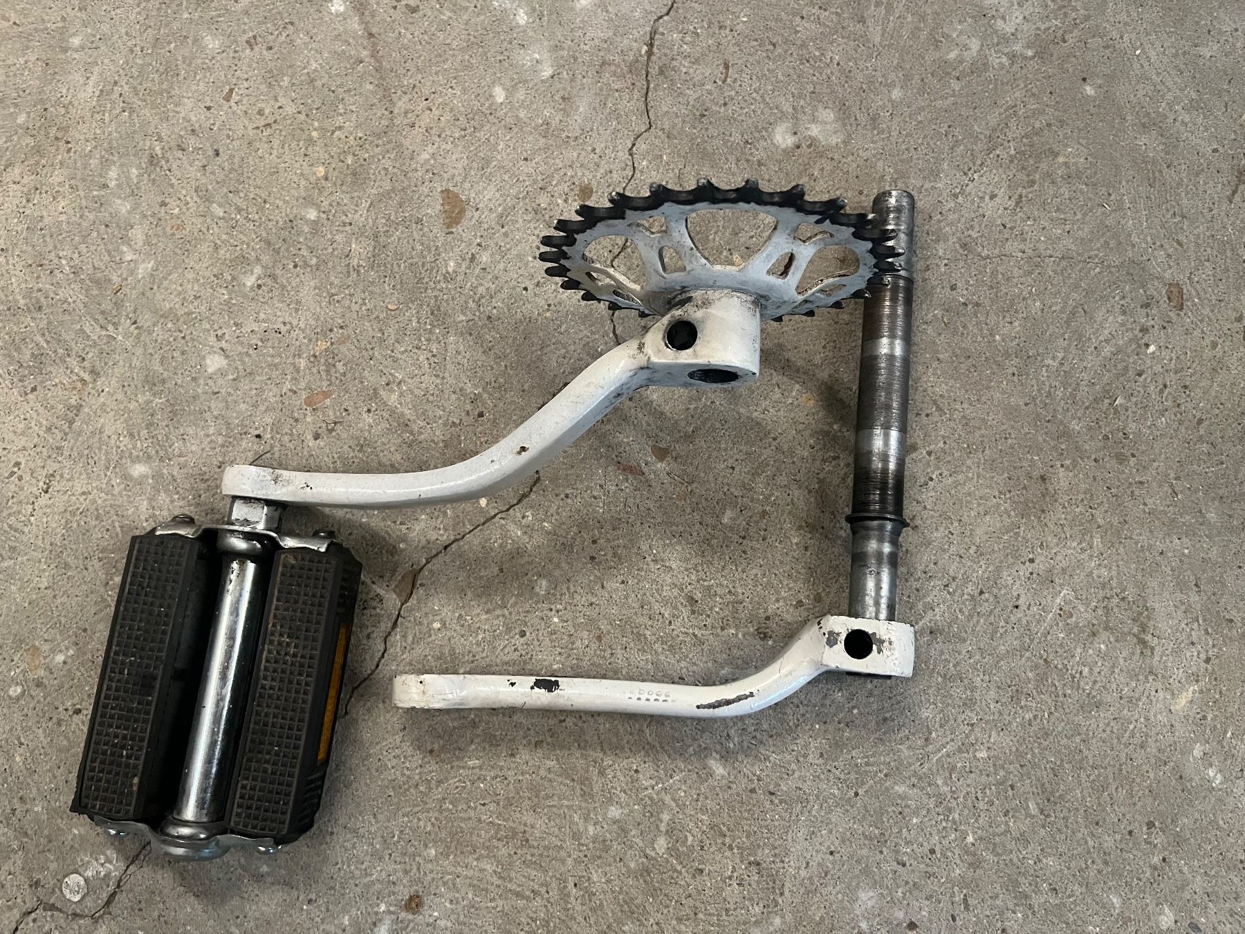 Sachs Mofa-Ersatzteile: Pedalachse Sachs 502 – Gebraucht aus Dürrenroth von franzundmario2