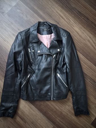 Schwarze Kunstlederjacke Only Grösse 38