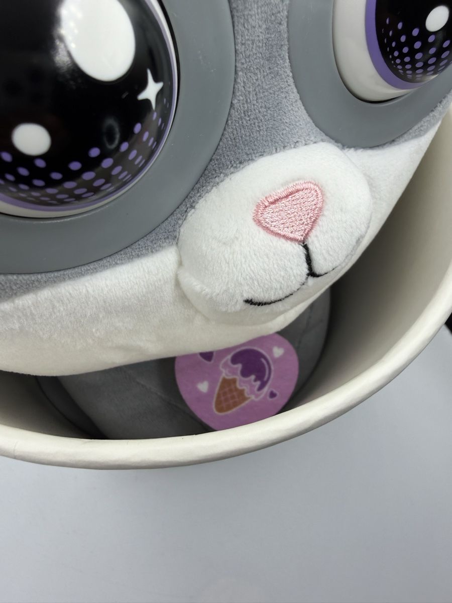 Spielzeuge: Winksies Blueberry Kitty Plüschfigur mit Blinkfunktion – Neu und originalverpackt aus Emmen von VK-Allround 4