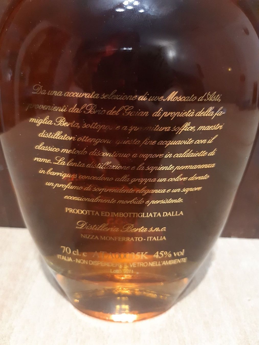 Berta Bevande alcoliche: Berta Bric Del Gaian Grappa 1985 45% – Nuovo e nell'imballaggio originale da Elsau venduto da Rumsammler 3