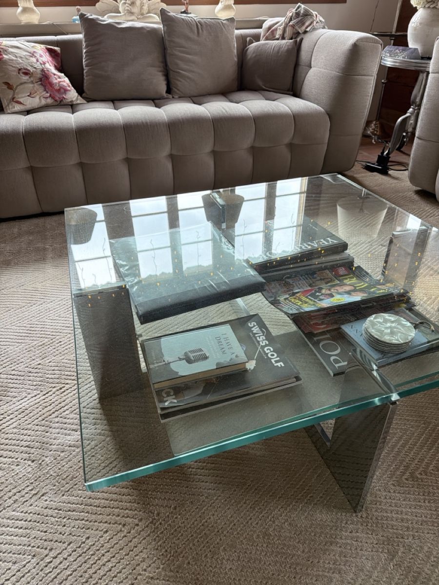 Tavoli: Glass Coffee Table Square – Usato da Pfäffikon SZ venduto da sophia.koch 1