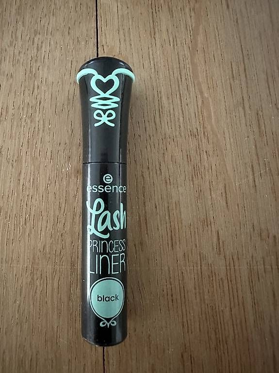 Make-up: Essence Lash Princess Liner Black  Eyeliner – Gebraucht aus Busswil BE von verowo