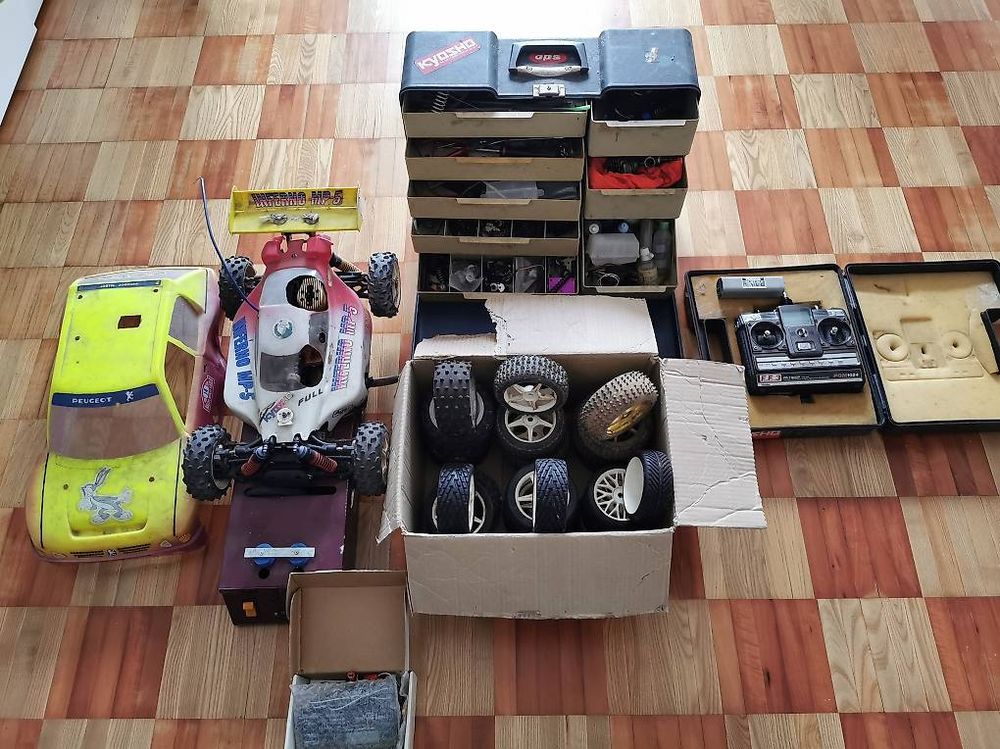 RC Kits de montage: macchina a scoppio – D'occasion à Chiasso par col_2ks8 1