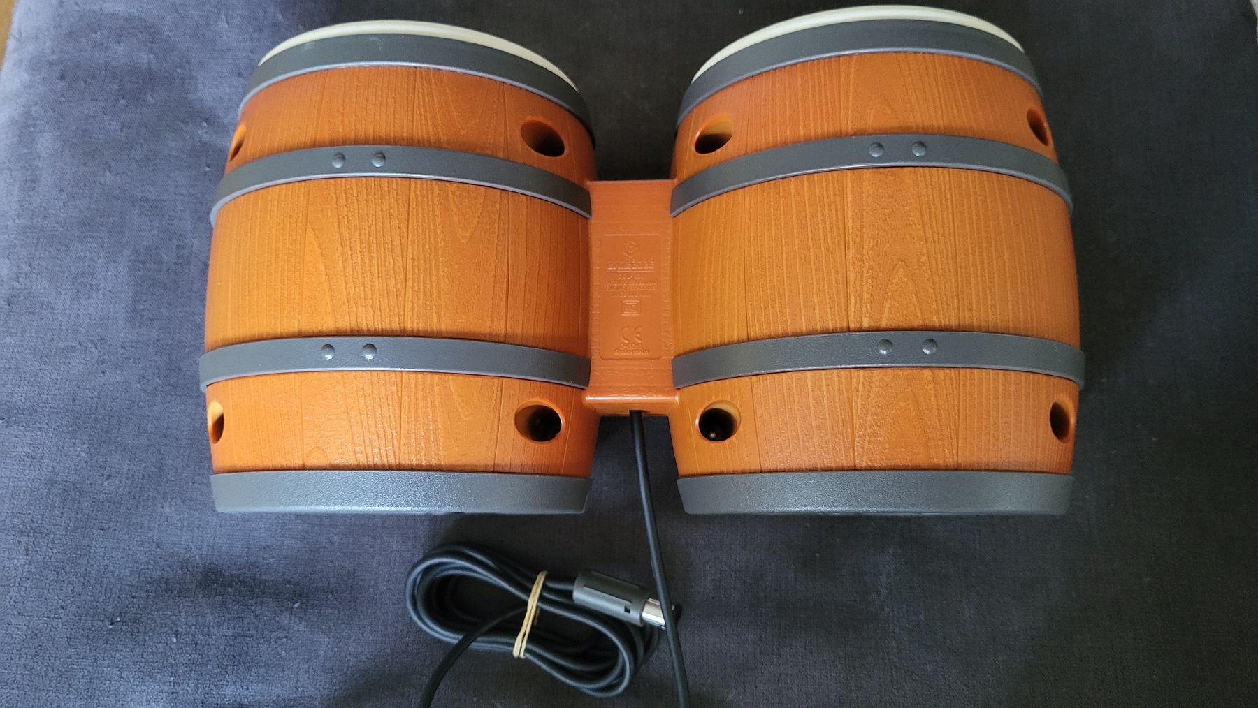 Nintendo Giochi: Donkey Konga inkl. Bongo DK / Gamecube Spiel. – Nuovo (secondo la descrizione) da Biel/Bienne venduto da Retrohr 2