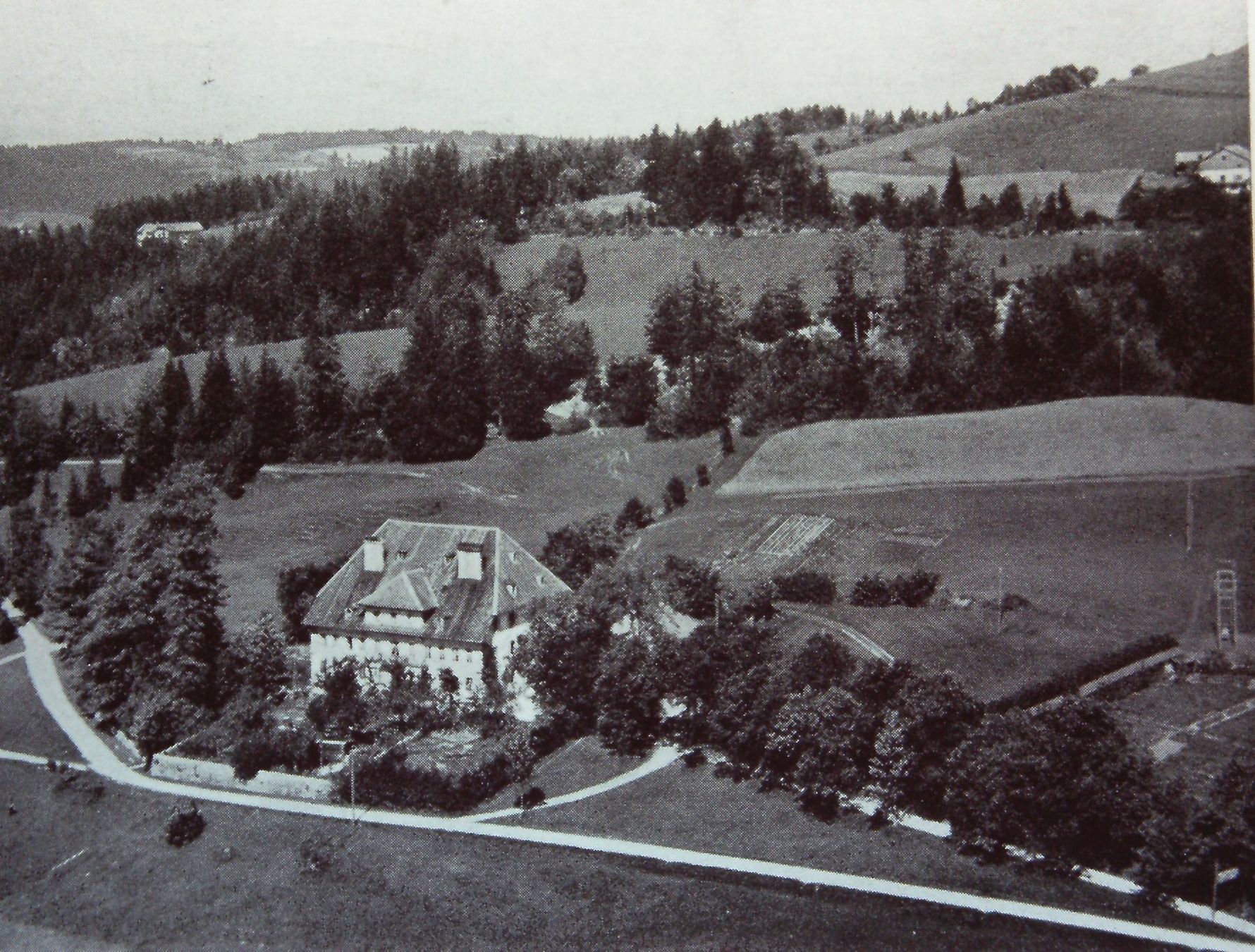 Cartoline postali: Chateau des Frêtes, les Brenets – Usato da Le Locle venduto da Roger46