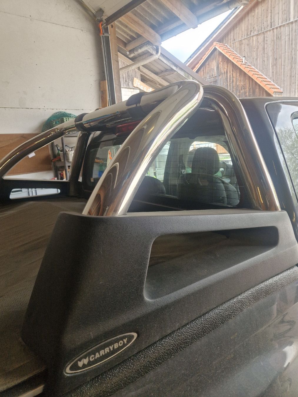 Isuzu Tutti i ricambio: Isuzu Überrollbügel Chrom – Usato da Ottikon b.Kemptth. venduto da Schoua 2