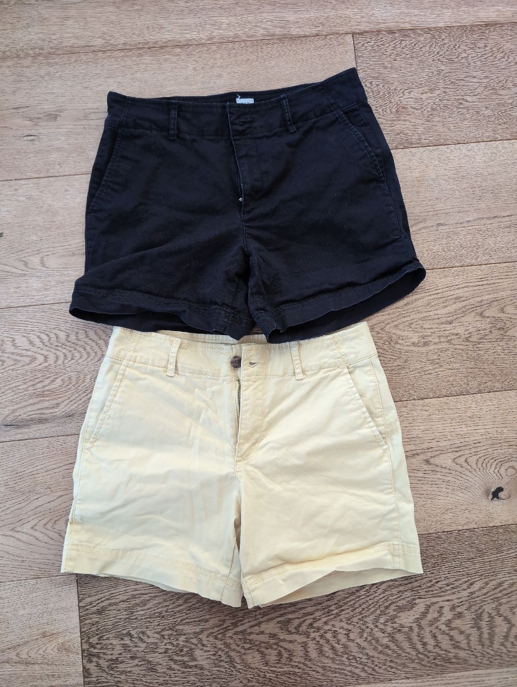 Gap Kleiderpakete: Shorts gap xs – Gebraucht aus Orbe von smmg