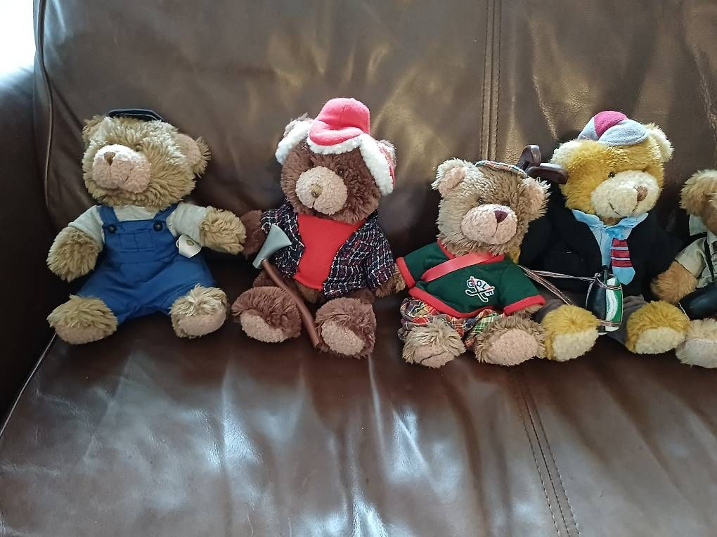 Figuren: 9 Sammler Teddy Baeren – Gebraucht aus Esslingen von eslang