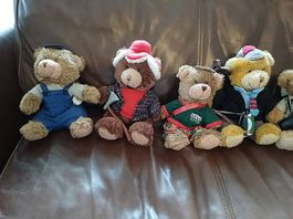 9 Sammler Teddy Baeren