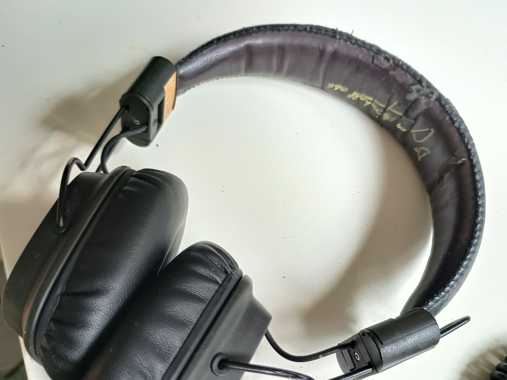 Marshall Cuffie: Marshall Headphones – Usato da Regensberg venduto da bet_lg6f 1